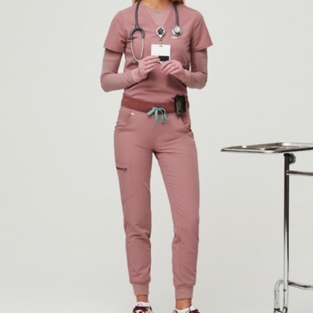 FIGS Mineral Mauve Catarina Top Scrubs